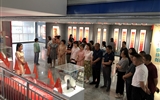 經(jīng)濟(jì)管理系黨總支開展參觀“紅色文化藝術(shù)館”，獻(xiàn)禮建黨100周年活動